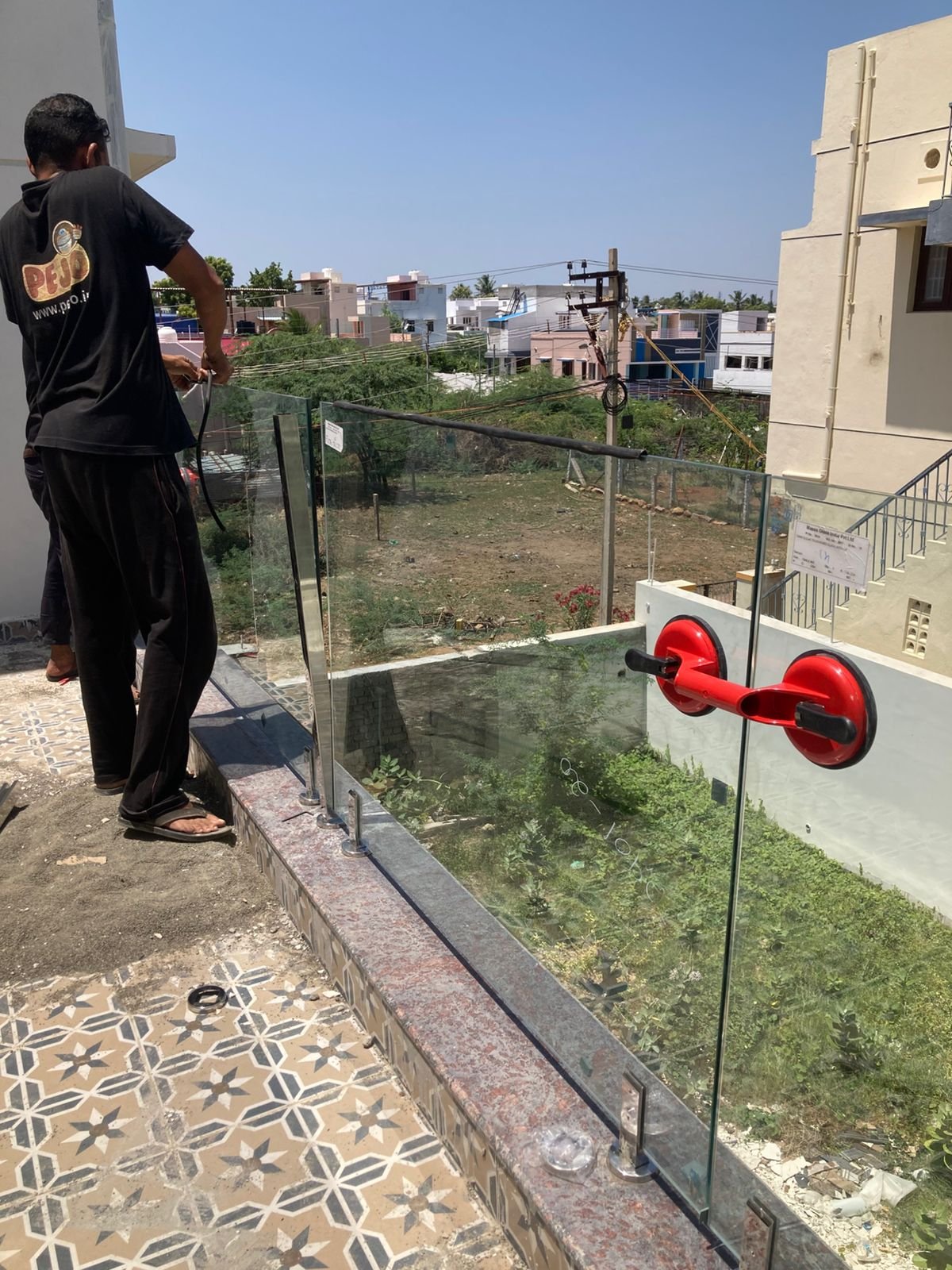 Laminated glass railing installed on a terrace